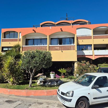 Les Terrasses De Cassis Apartment Exterior photo